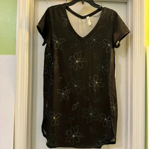 FIGS Lox Tunic Black Magnolia Floral Print Short Sleeve Shirt Dress Top